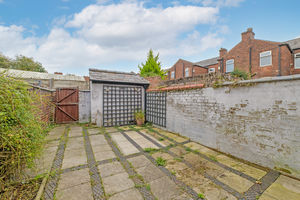Courtyard- click for photo gallery